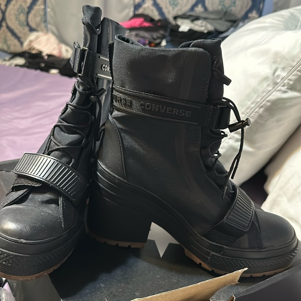 NIB Converse Boots